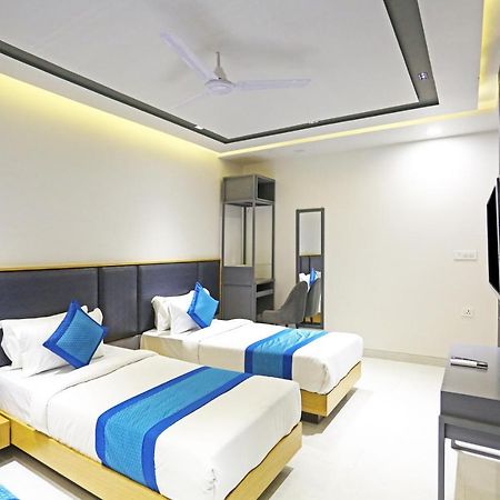 Hotel Apple Villa - Near Delhi Airport With Free Airport Transsfer Nueva Delhi Exterior foto