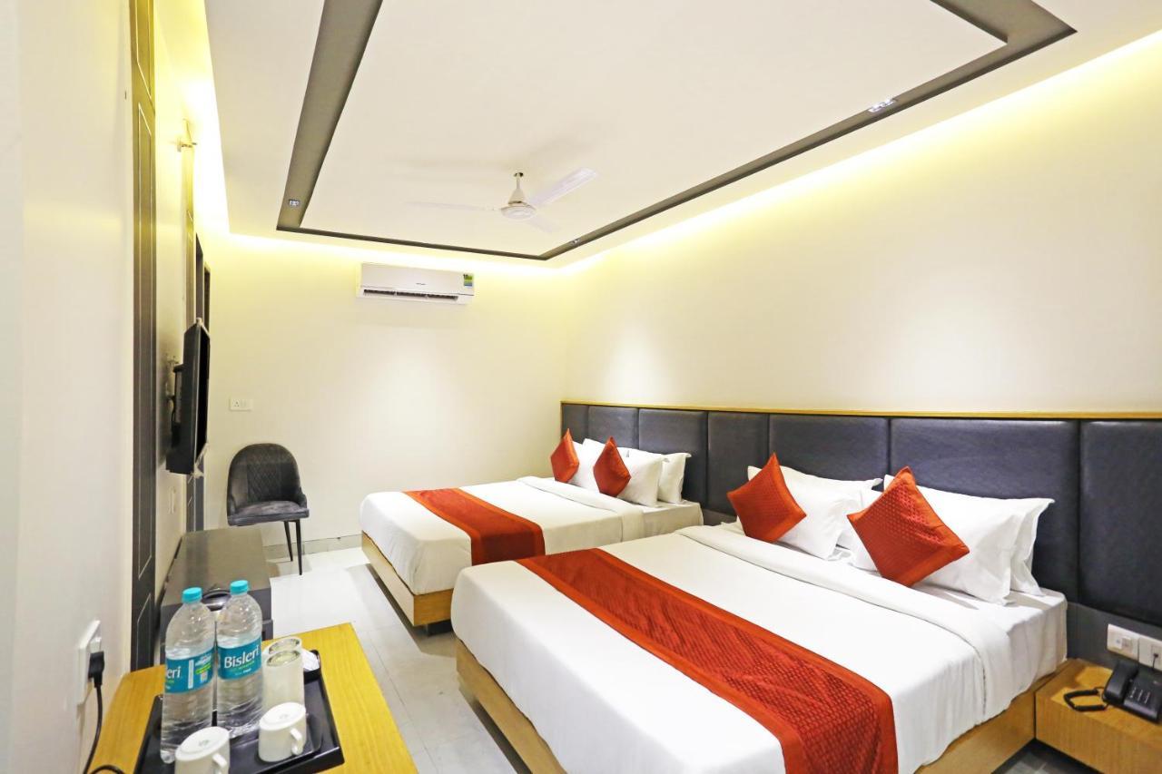 Hotel Apple Villa - Near Delhi Airport With Free Airport Transsfer Nueva Delhi Exterior foto