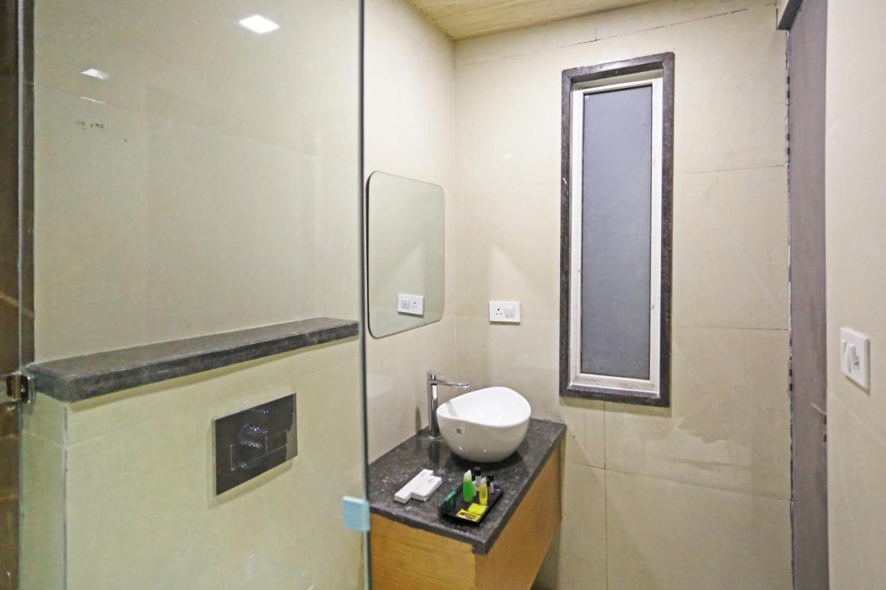 Hotel Apple Villa - Near Delhi Airport With Free Airport Transsfer Nueva Delhi Exterior foto