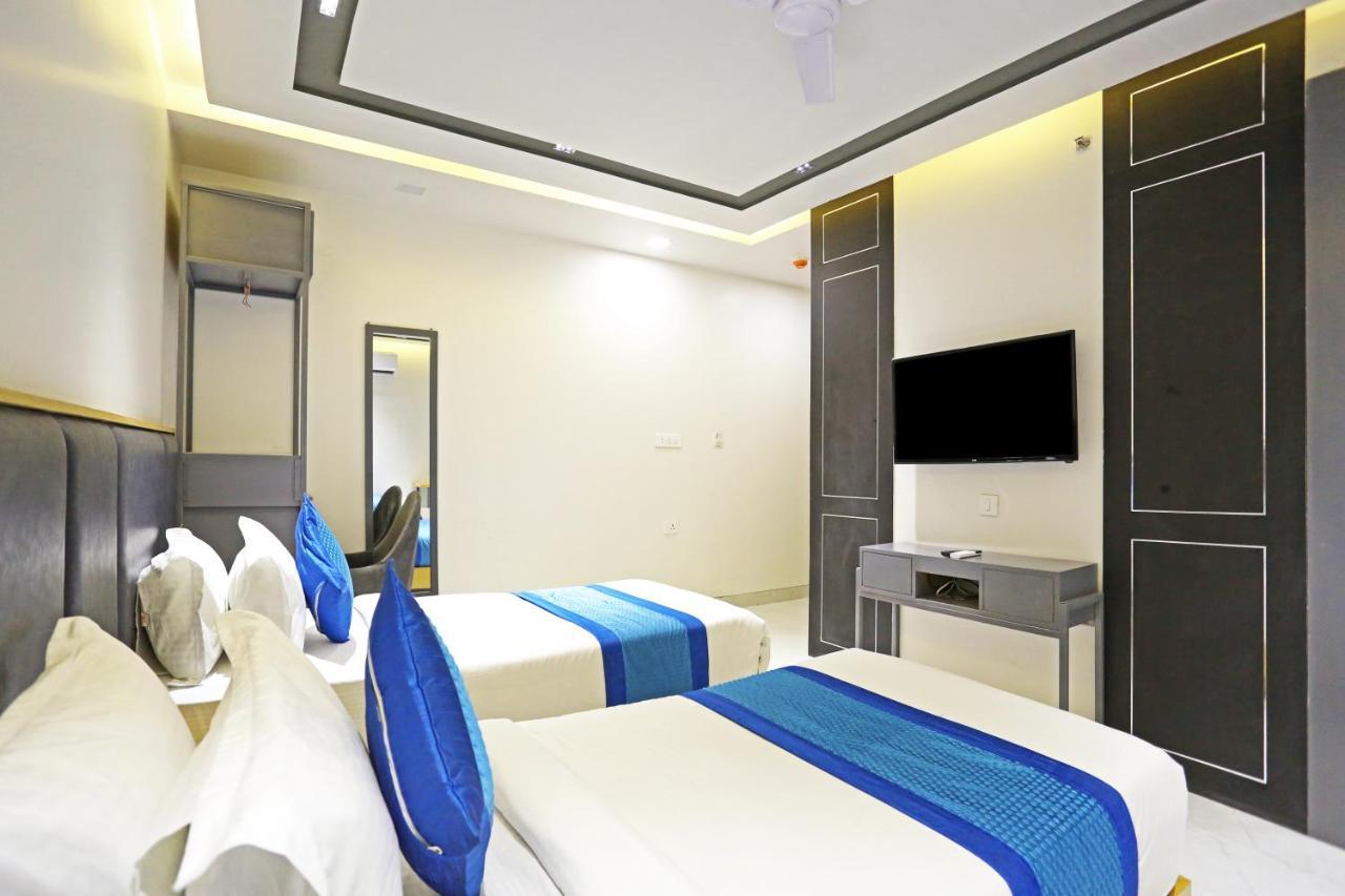 Hotel Apple Villa - Near Delhi Airport With Free Airport Transsfer Nueva Delhi Exterior foto