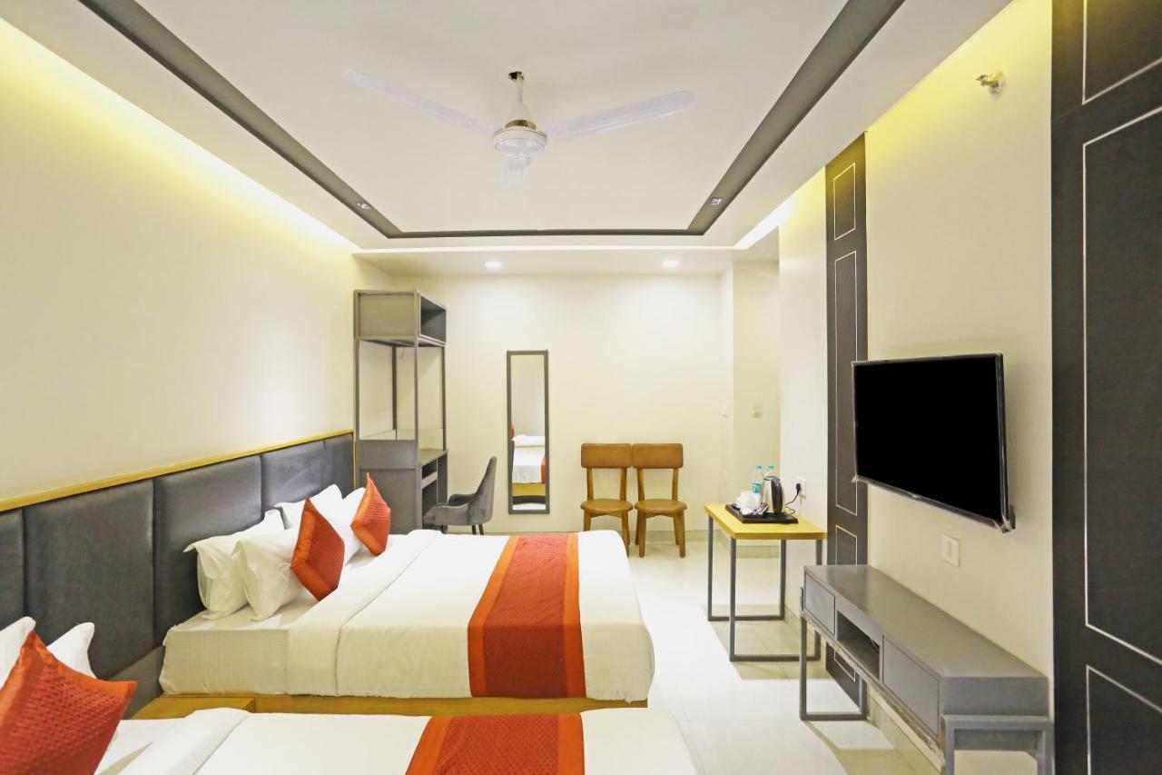 Hotel Apple Villa - Near Delhi Airport With Free Airport Transsfer Nueva Delhi Exterior foto