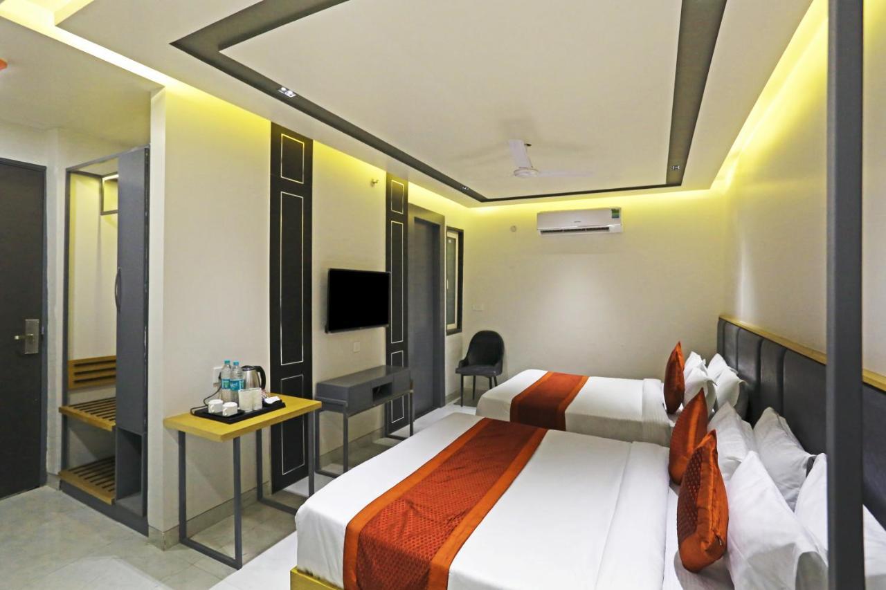 Hotel Apple Villa - Near Delhi Airport With Free Airport Transsfer Nueva Delhi Exterior foto