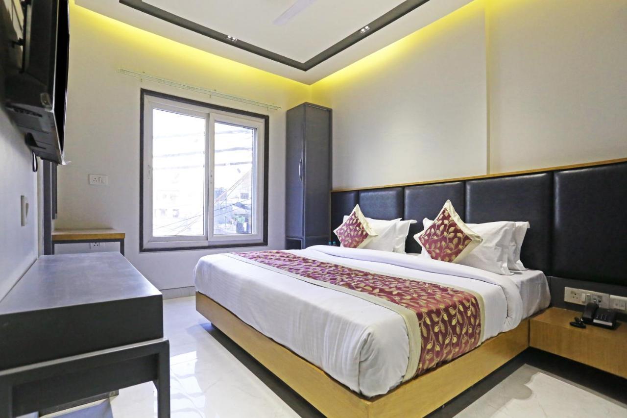 Hotel Apple Villa - Near Delhi Airport With Free Airport Transsfer Nueva Delhi Exterior foto